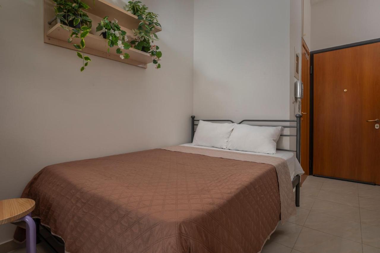Kosmos Service Apartment Beautiful Studio 1 With Additional Cost Parking Thessaloniki Exterior photo